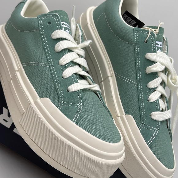 Converse WMNS CTAS CRUISE OX
HERBY/EGRET/WHITE A09842C Platforms Sneakers - Picture 6 of 16